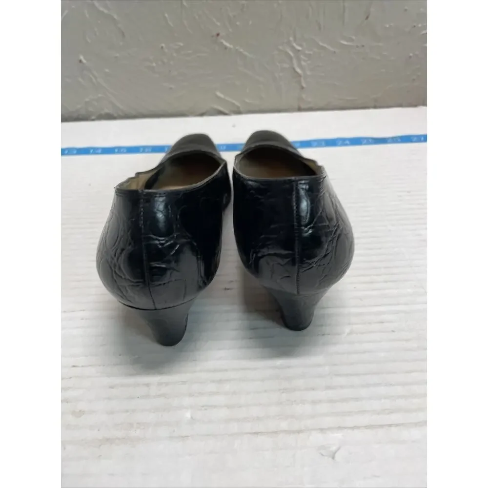 Salvatore Ferragamo Womens Black Leather Narrow Pumps Size 6.5 AAAA‎